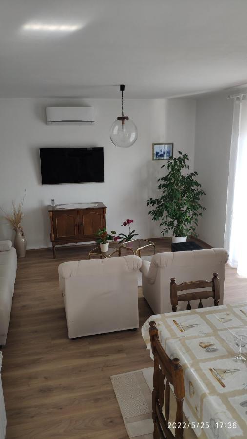 Apartment Rose Novi Vinodolski Kültér fotó