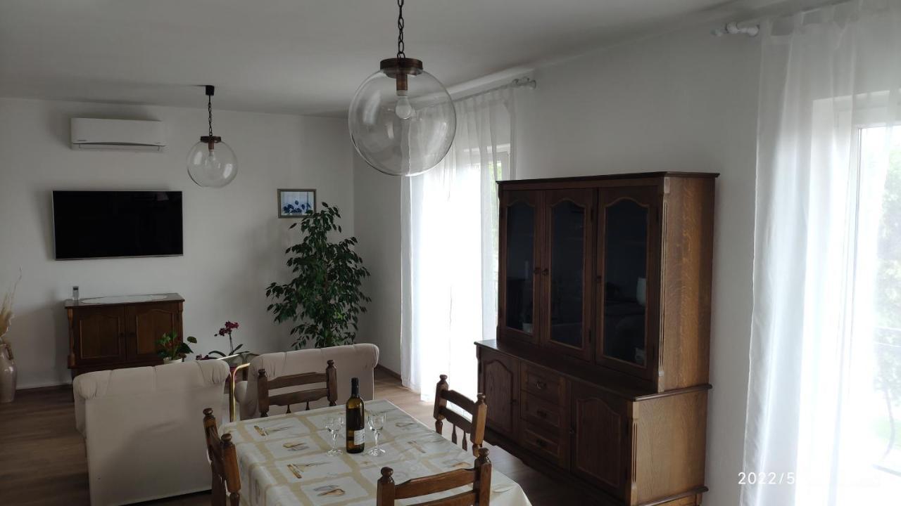 Apartment Rose Novi Vinodolski Kültér fotó